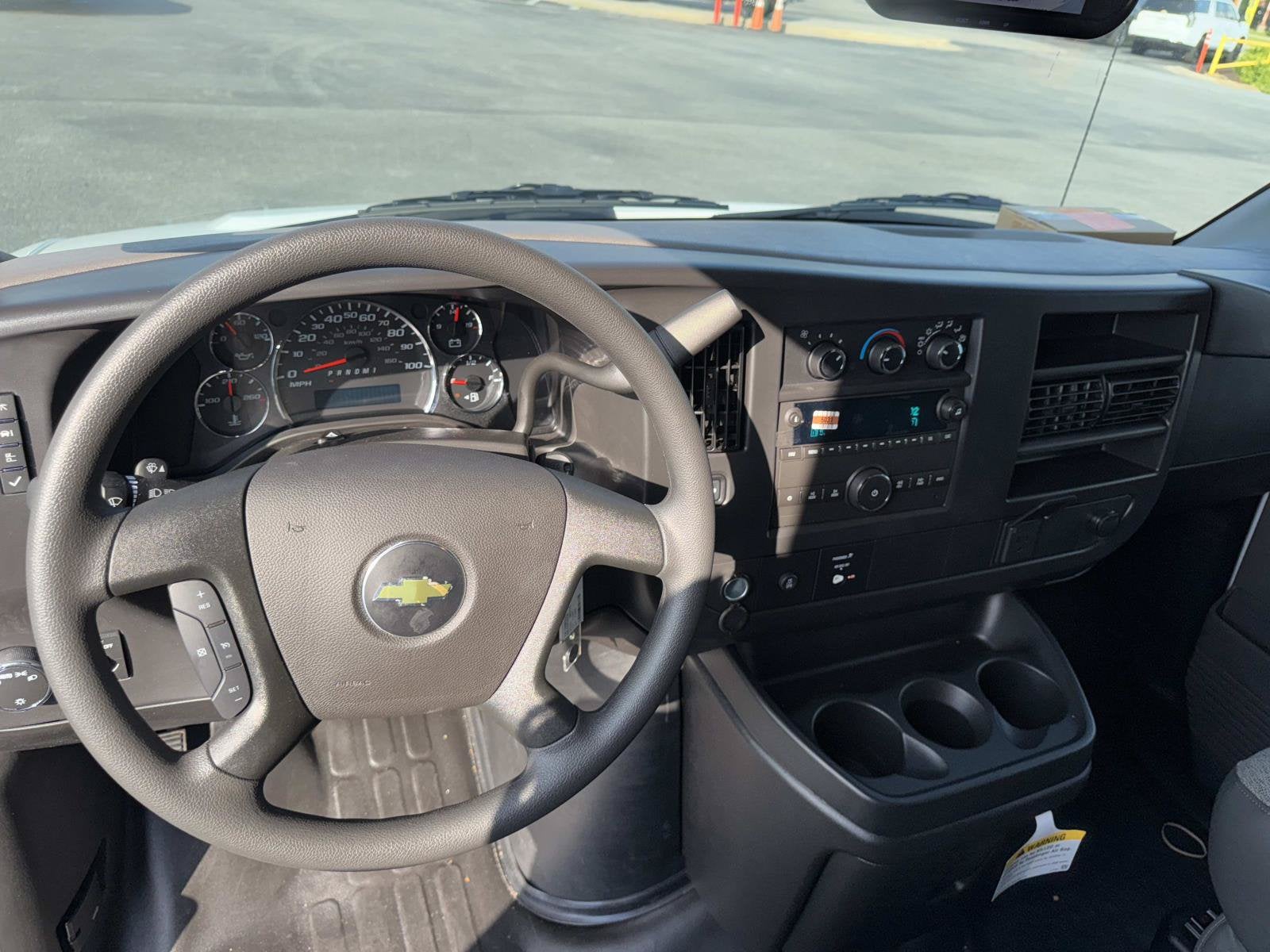 2026 Chevrolet Express Cutaway 4500 2WT