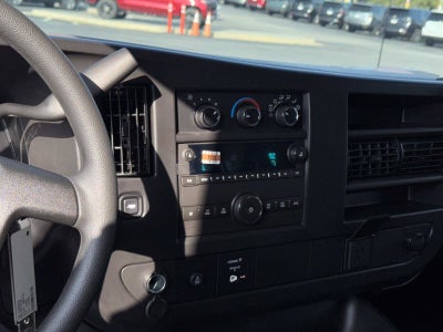 2026 Chevrolet Express Cutaway 4500 2WT
