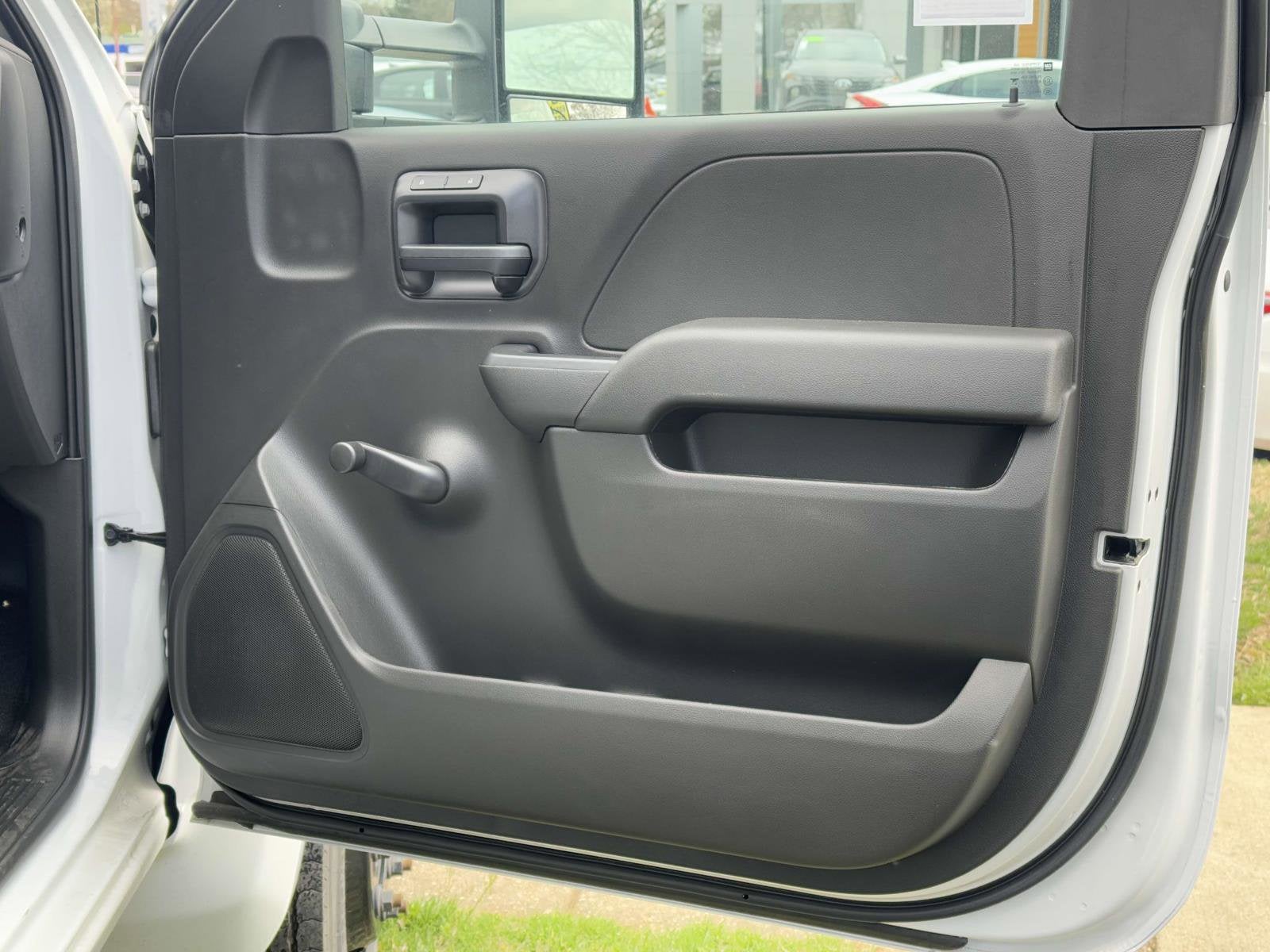 2024 Chevrolet Silverado 5500 HD Work Truck