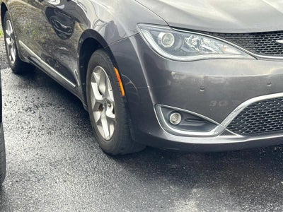 2019 Chrysler Pacifica Touring L Plus