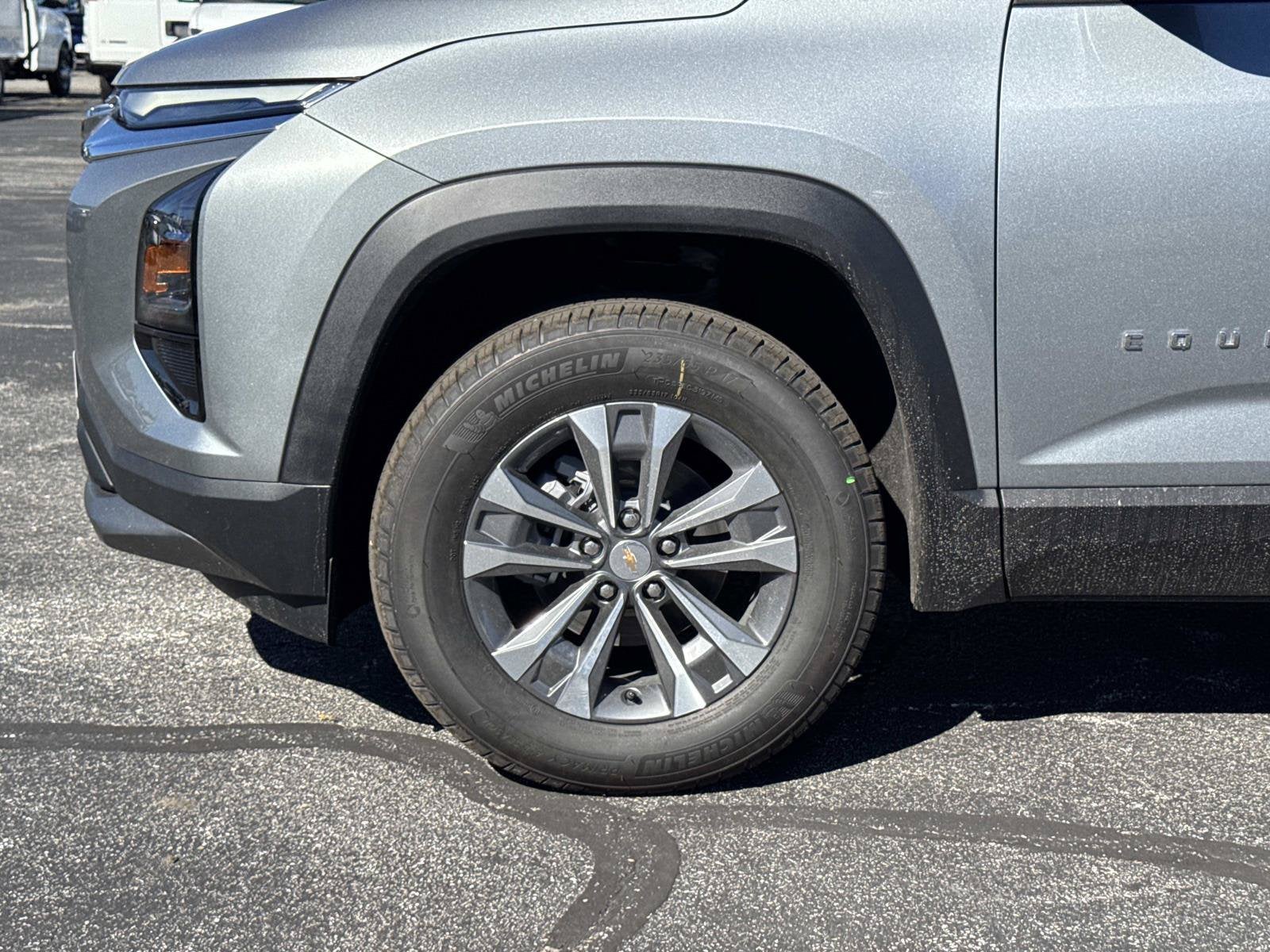 2027 Chevrolet Equinox AWD LT