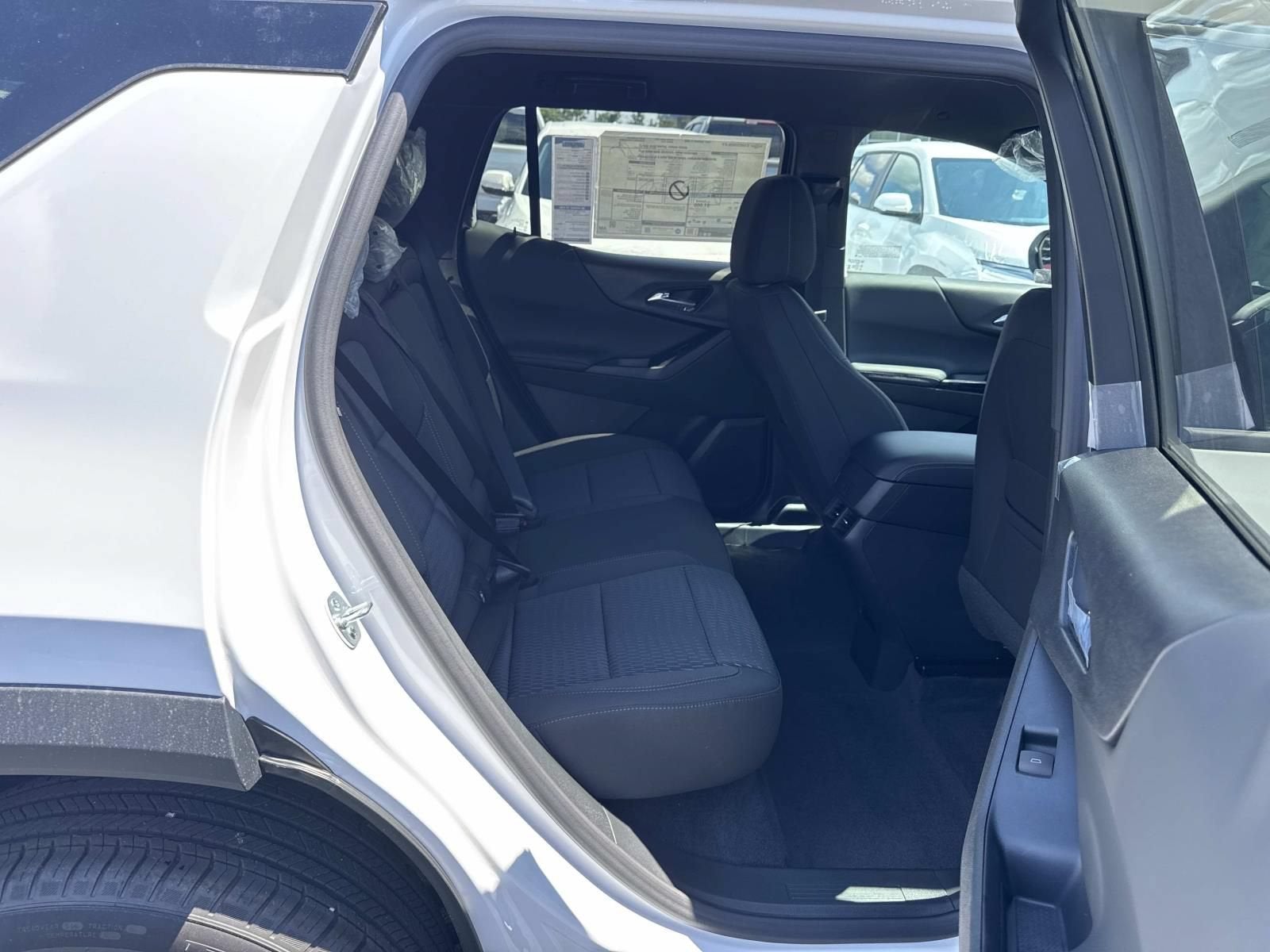 2027 Chevrolet Equinox AWD LT