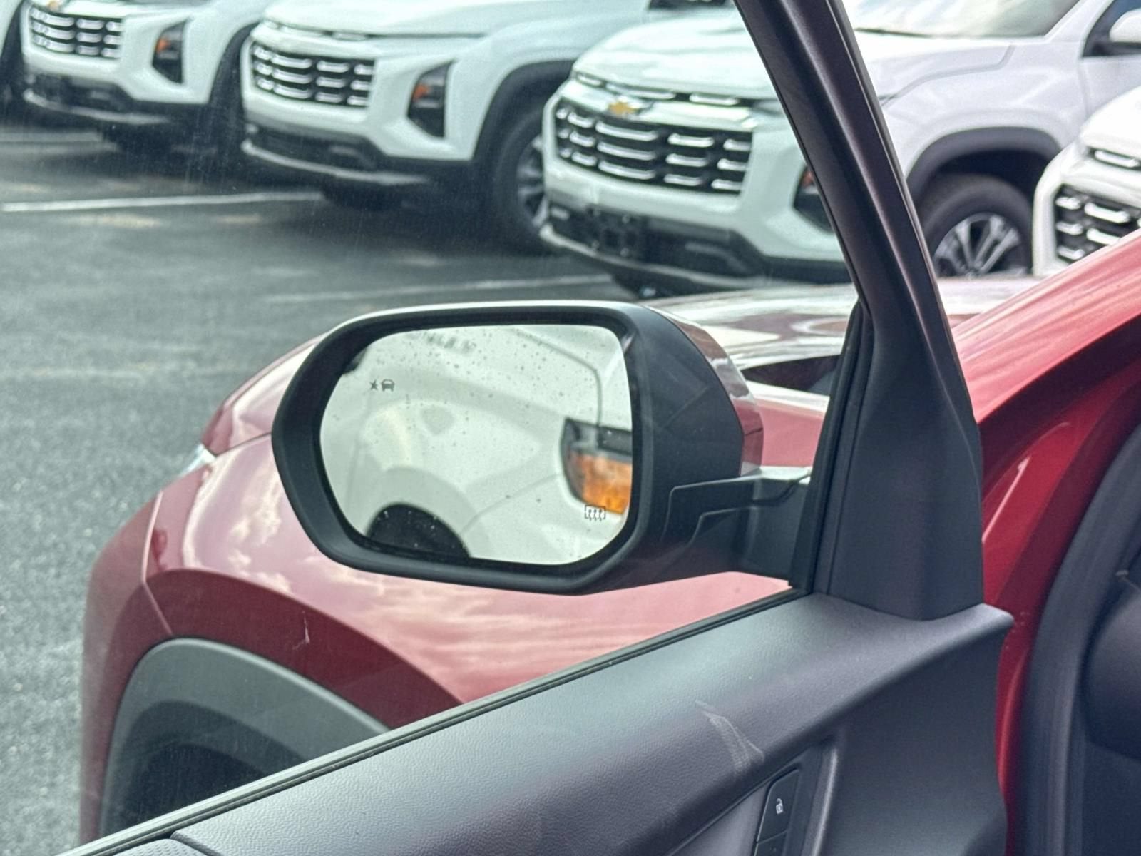 2027 Chevrolet Equinox LT - Photo 15