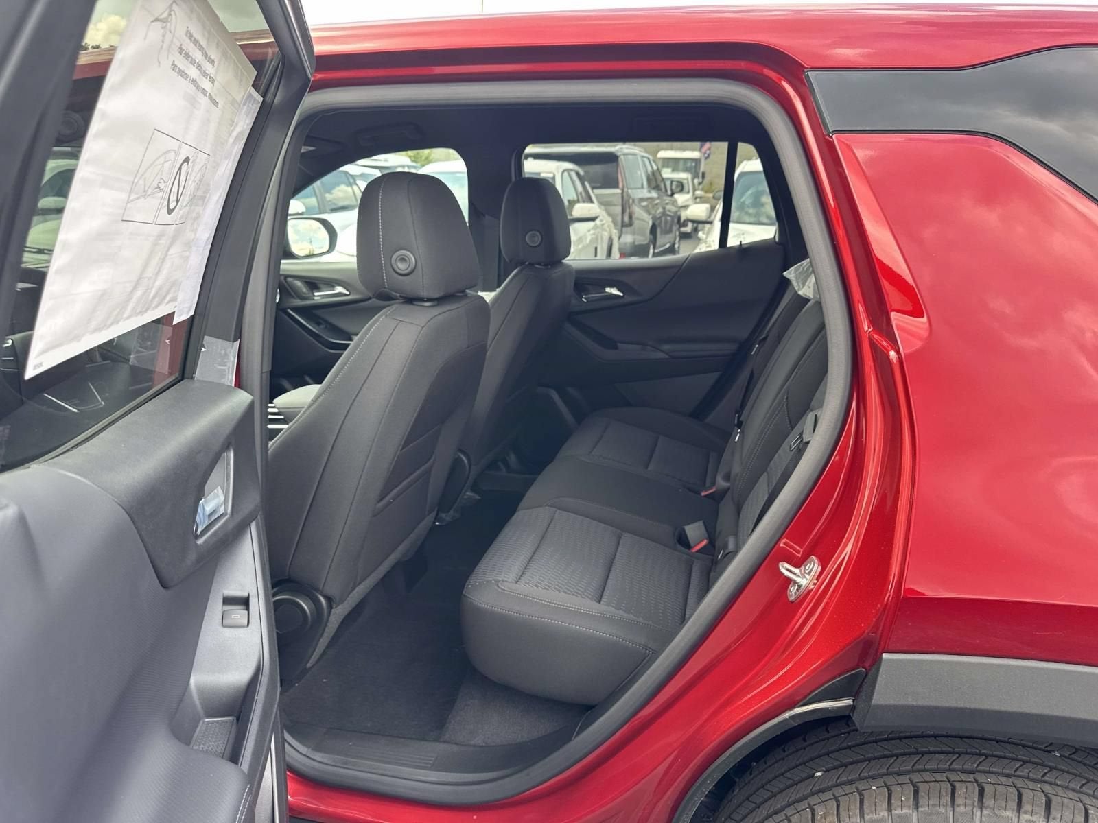 2027 Chevrolet Equinox LT - Photo 18