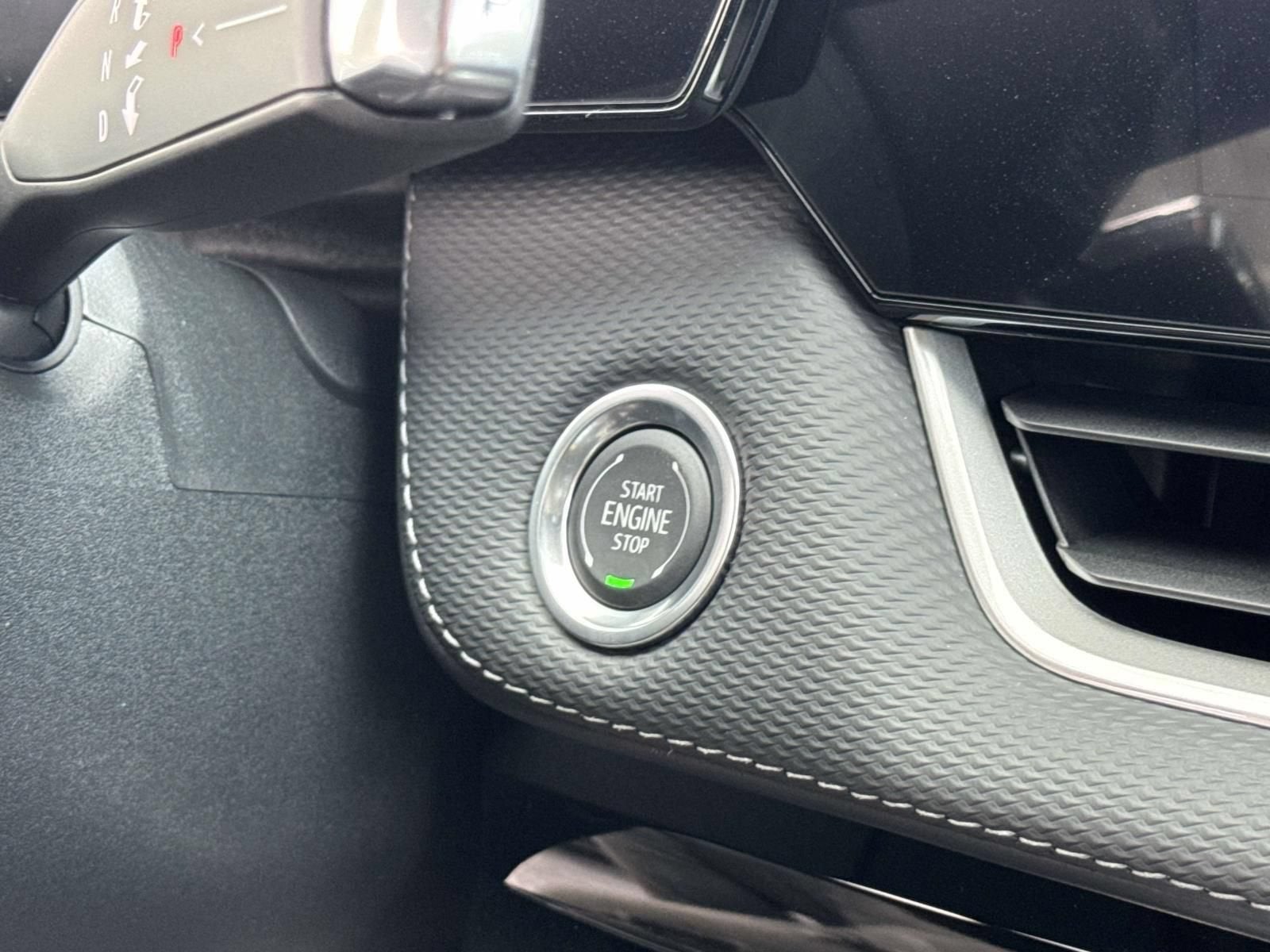 2027 Chevrolet Equinox LT - Photo 23