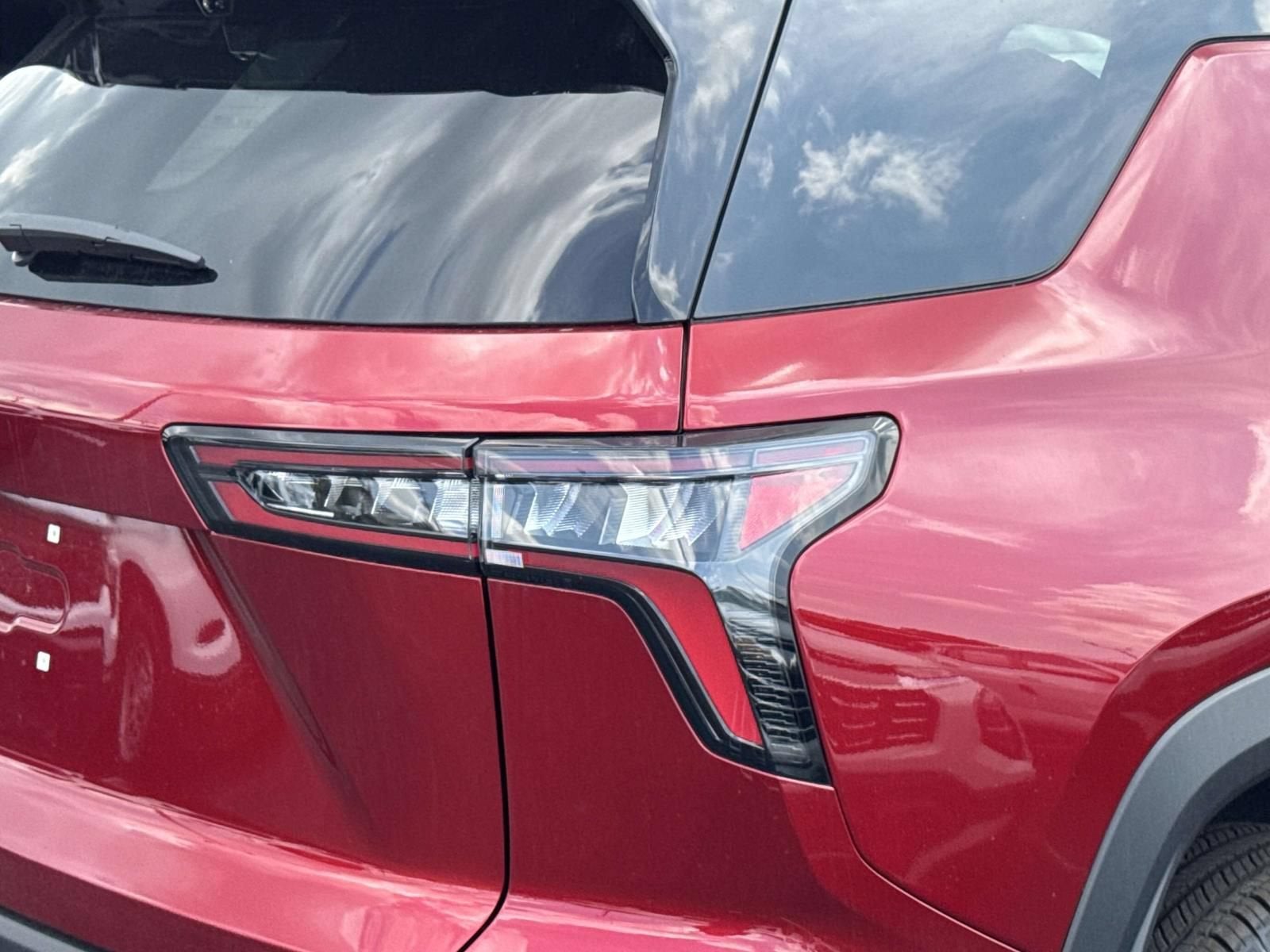 2027 Chevrolet Equinox LT - Photo 9