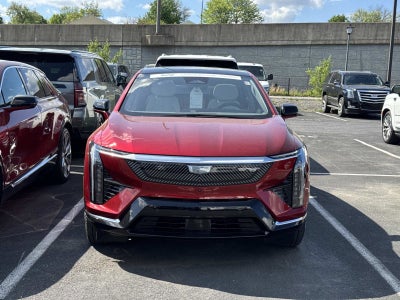 2025 Cadillac OPTIQ Luxury 1
