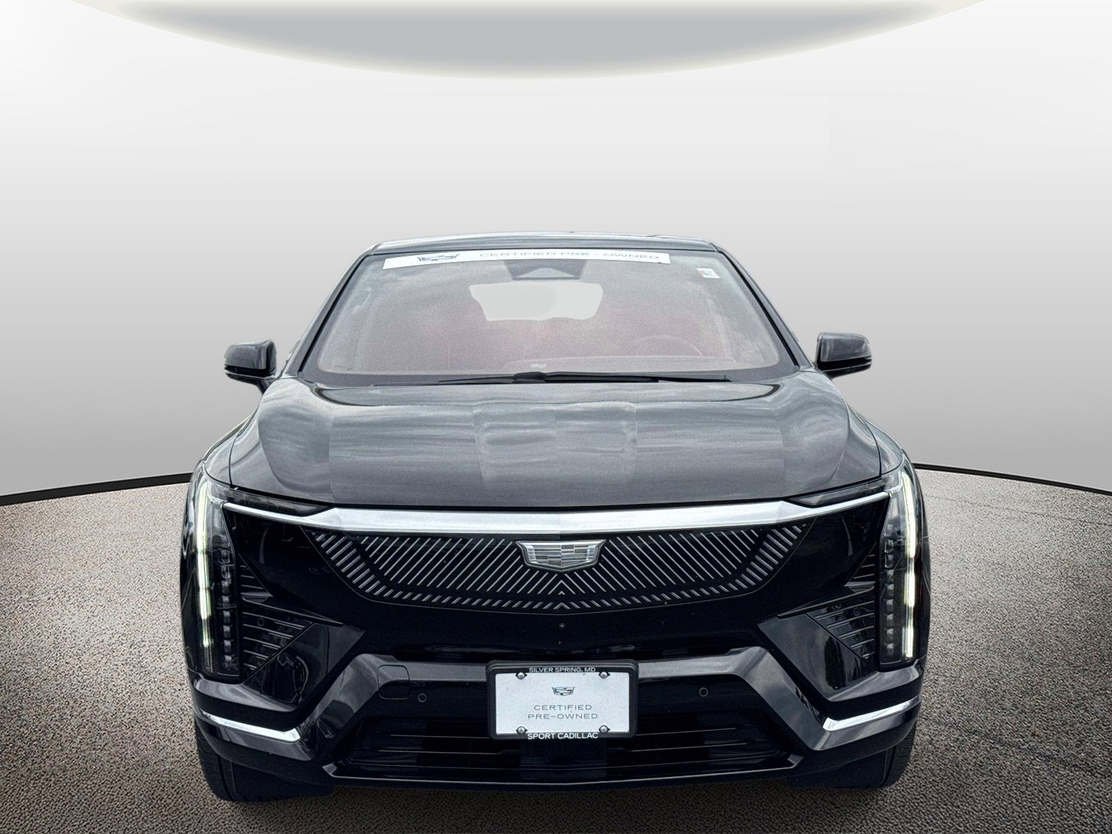 2025 Cadillac OPTIQ Luxury 2