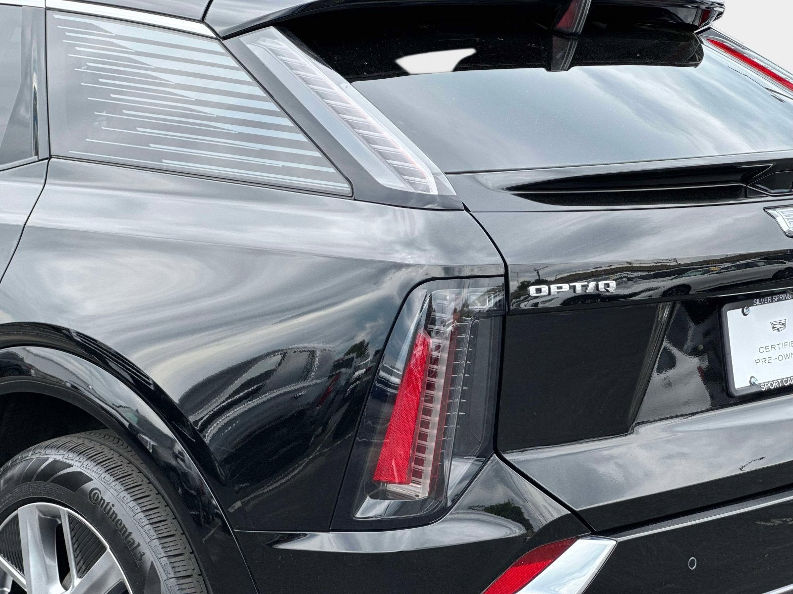 2025 Cadillac OPTIQ Luxury 2