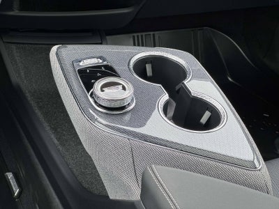 2025 Cadillac OPTIQ Luxury 2
