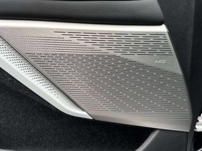 2025 Cadillac OPTIQ Luxury 2