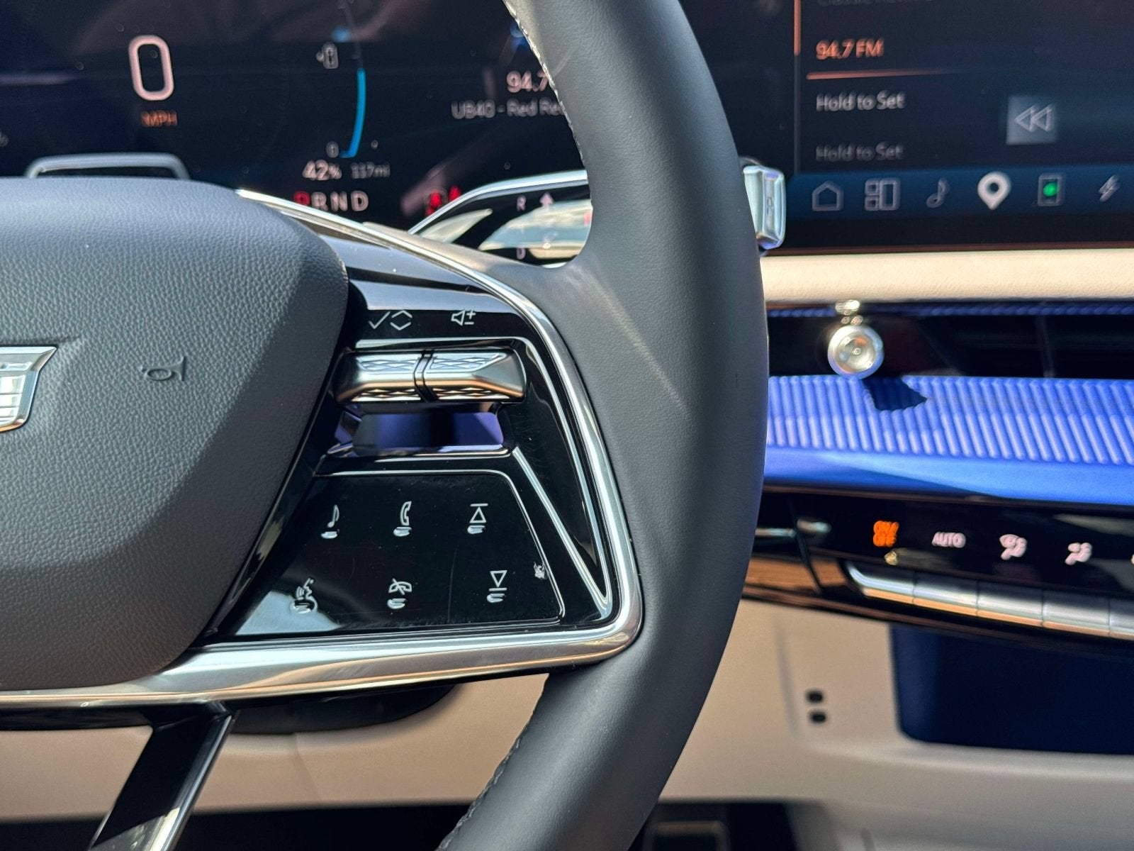 2025 Cadillac OPTIQ Sport 2
