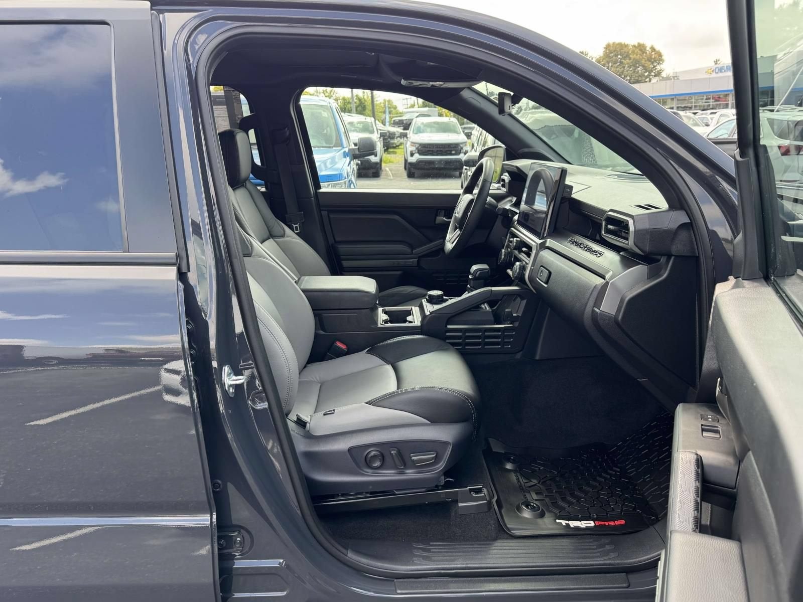 2024 Toyota Tacoma 4WD TRD Sport Hybrid