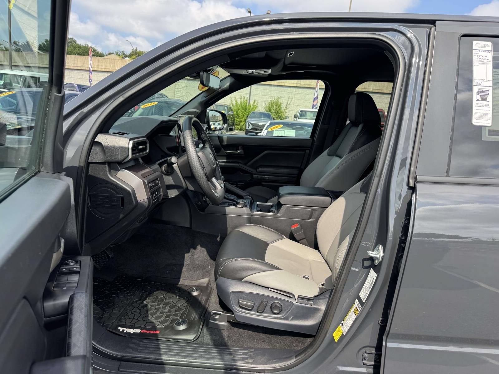 2024 Toyota Tacoma 4WD TRD Sport Hybrid