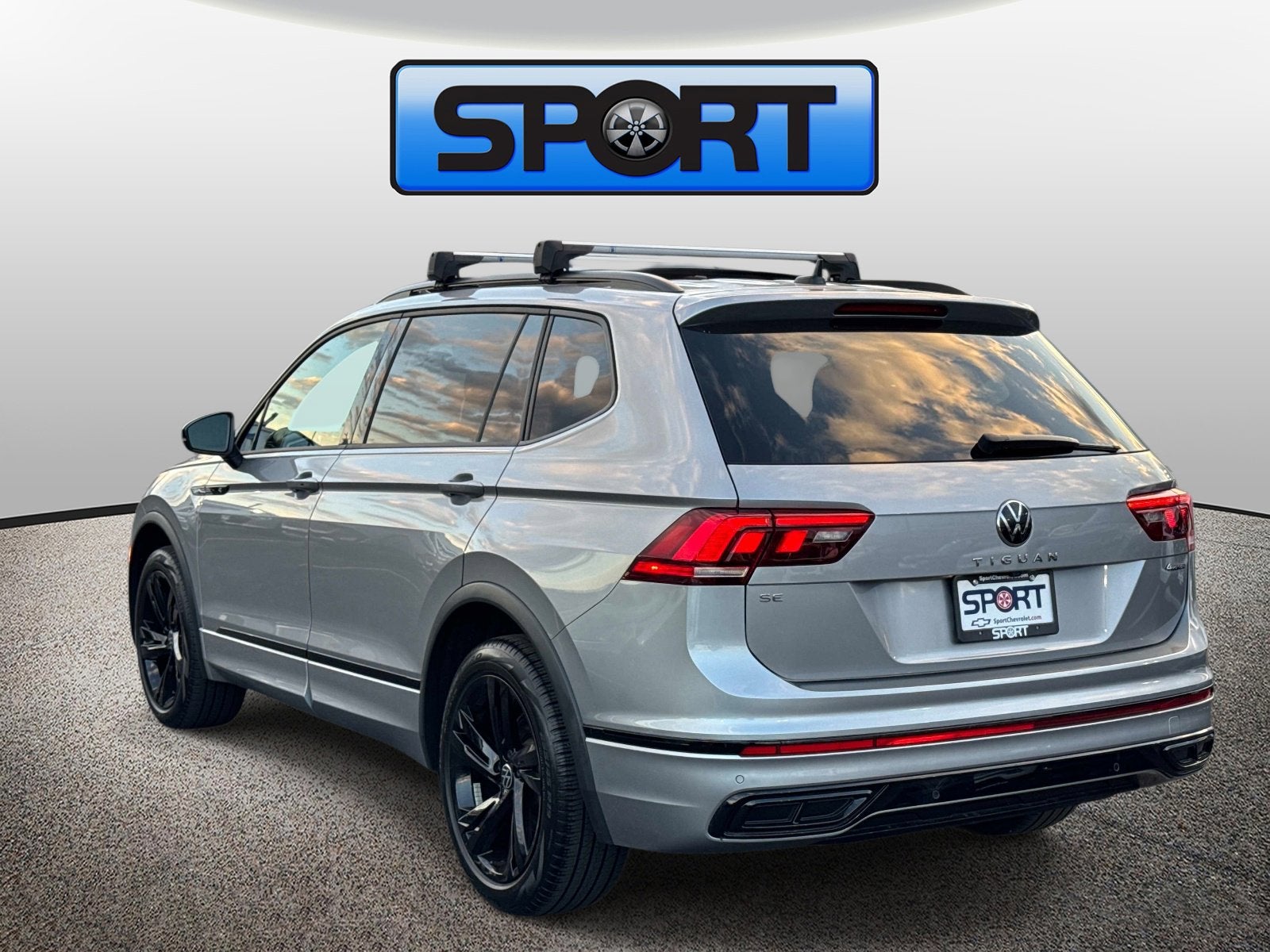 2023 Volkswagen Tiguan SE R-Line Black