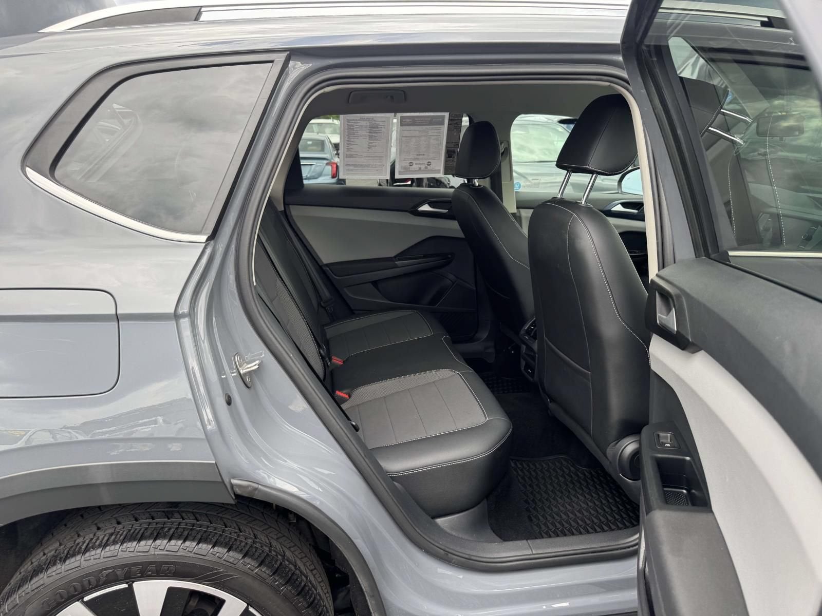 2022 Volkswagen Taos SE