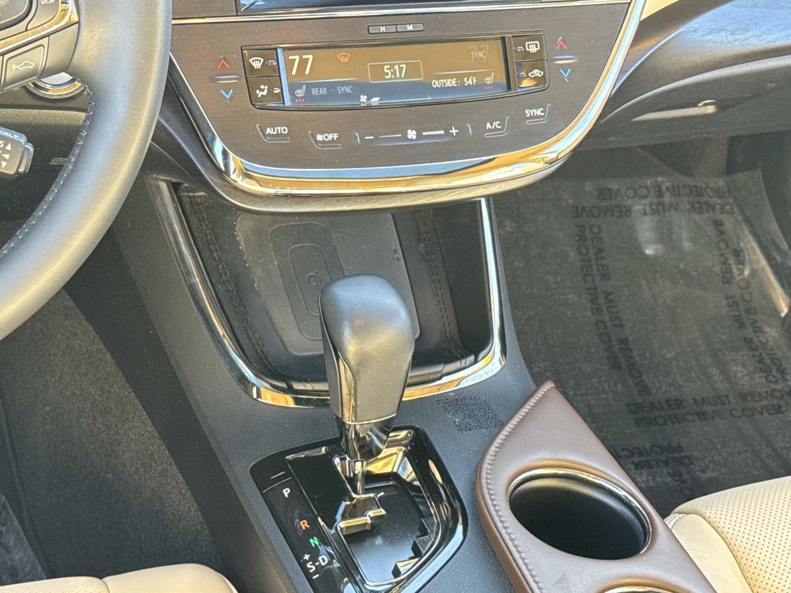 2016 Toyota Avalon Hybrid XLE Premium