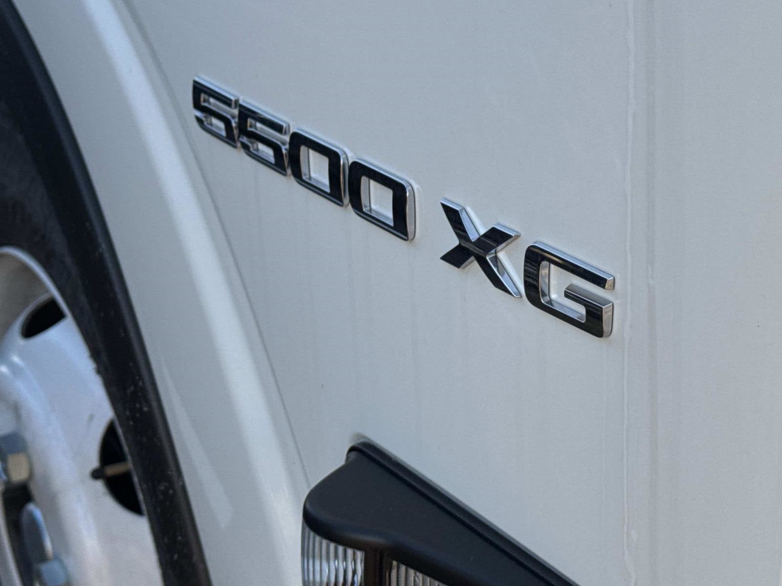 2025 Chevrolet Low Cab Forward 5500 XG 1WT