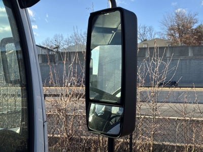 2025 Chevrolet Low Cab Forward 5500 XG 1WT