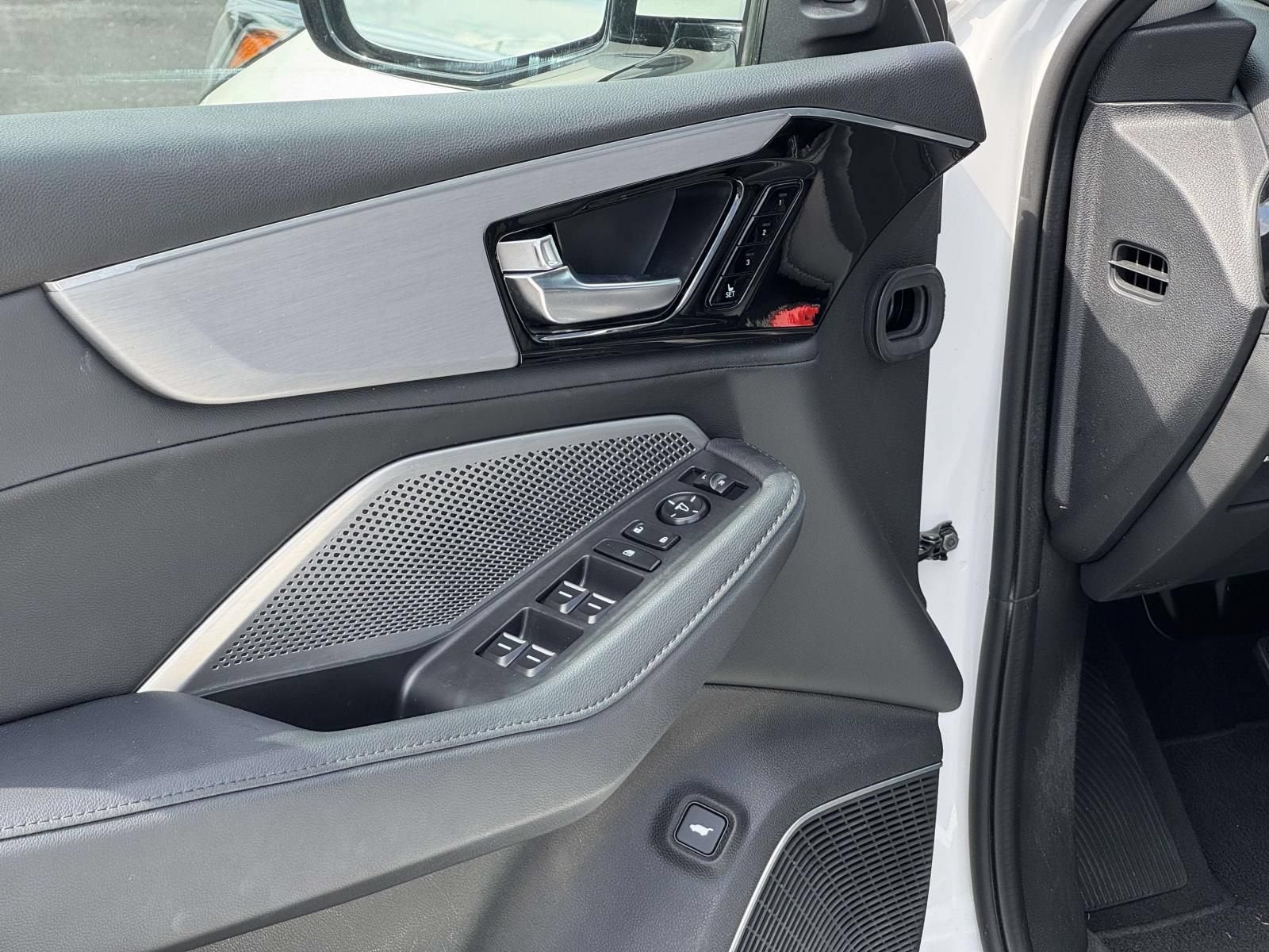 2023 Acura MDX BASE
