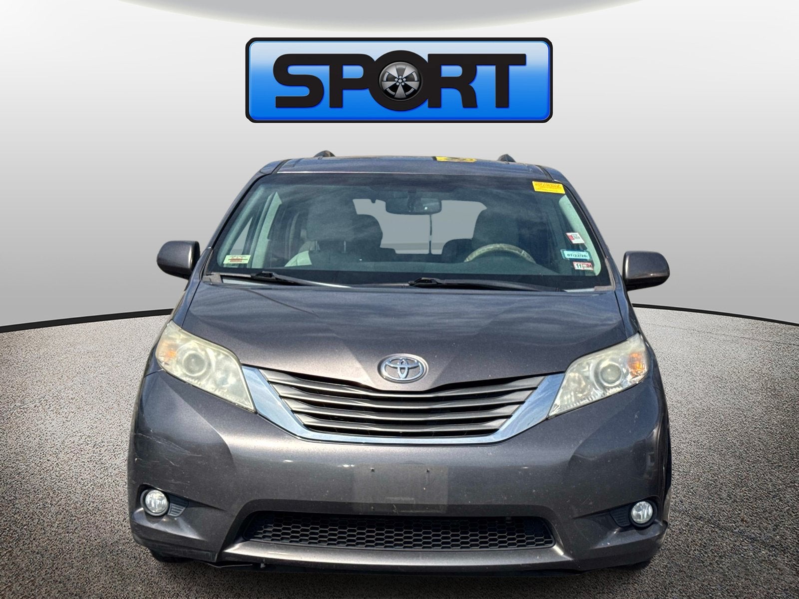 2013 Toyota Sienna XLE AAS