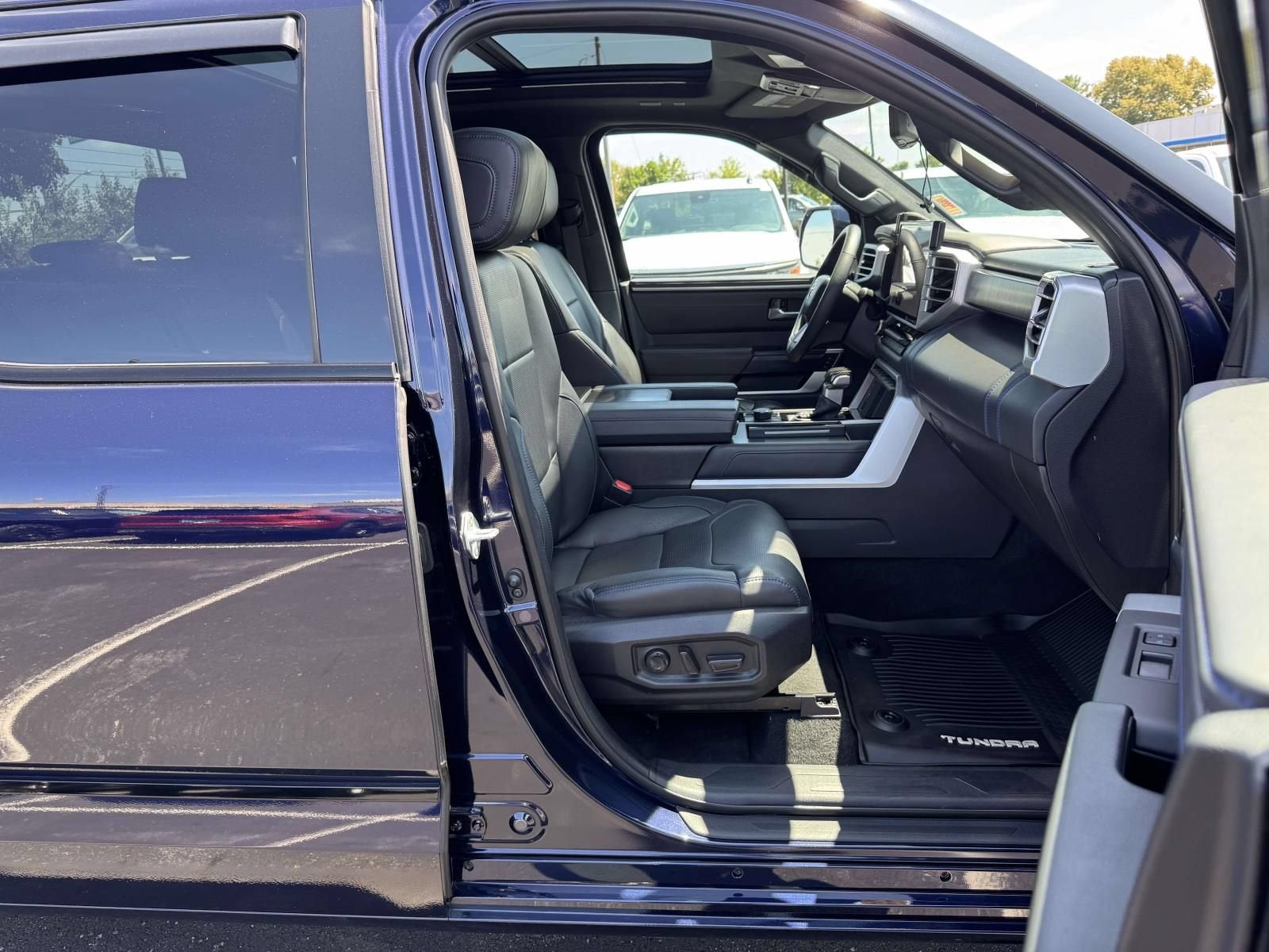 2023 Toyota Tundra 4WD Platinum Hybrid
