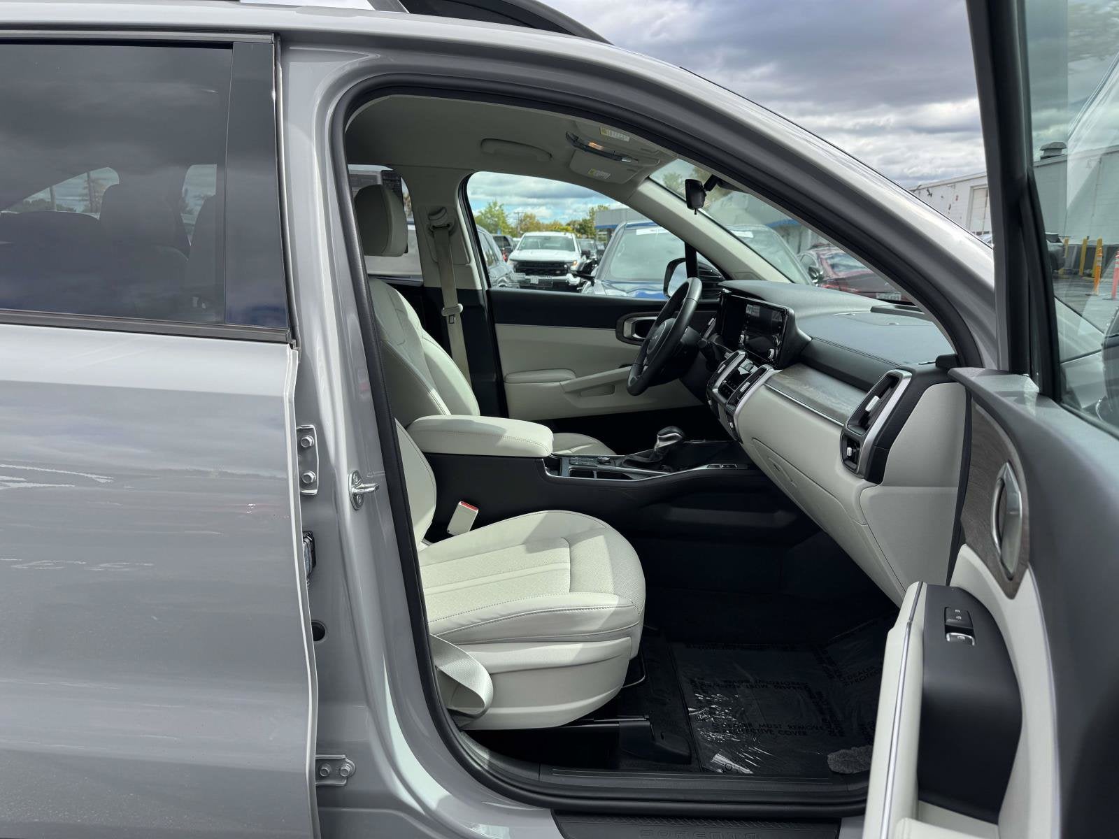 2023 Kia Sorento X-Line S