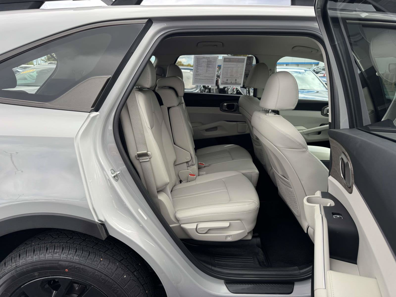2023 Kia Sorento X-Line S