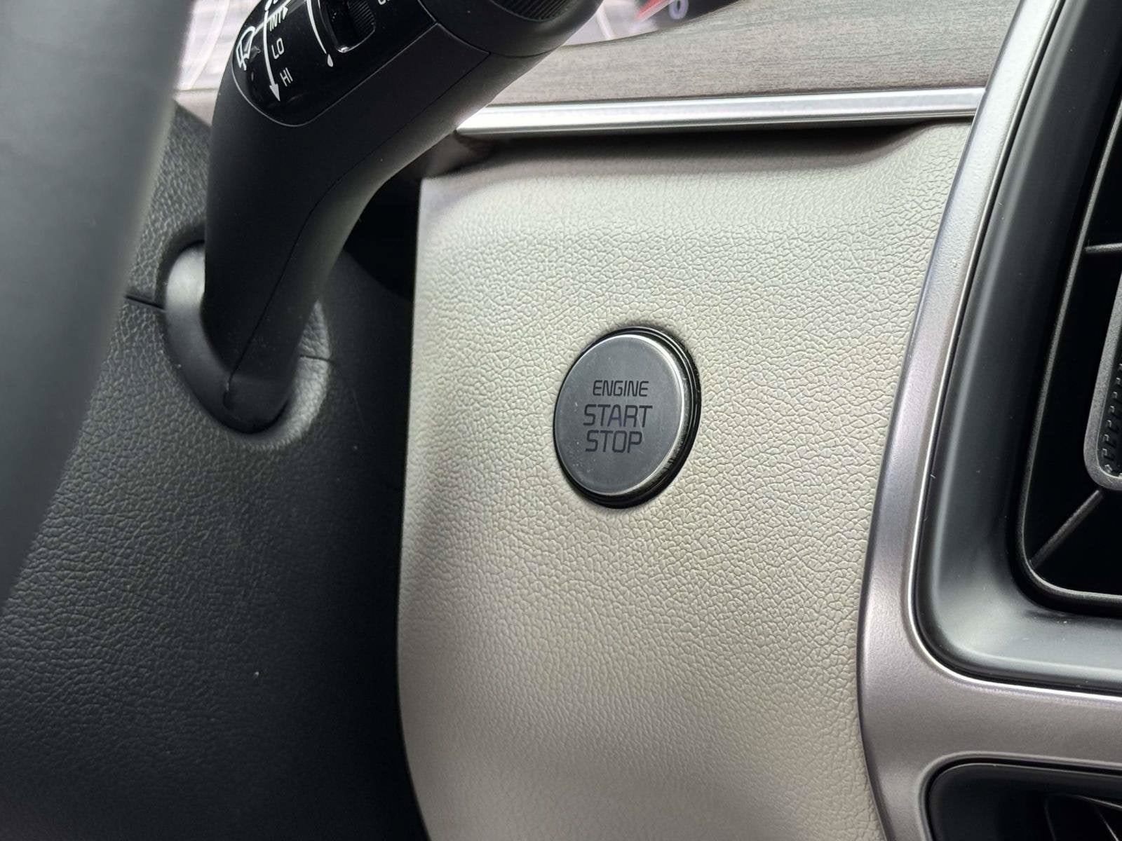 2023 Kia Sorento X-Line S