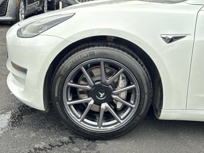 2019 Tesla Model 3 Mid Range