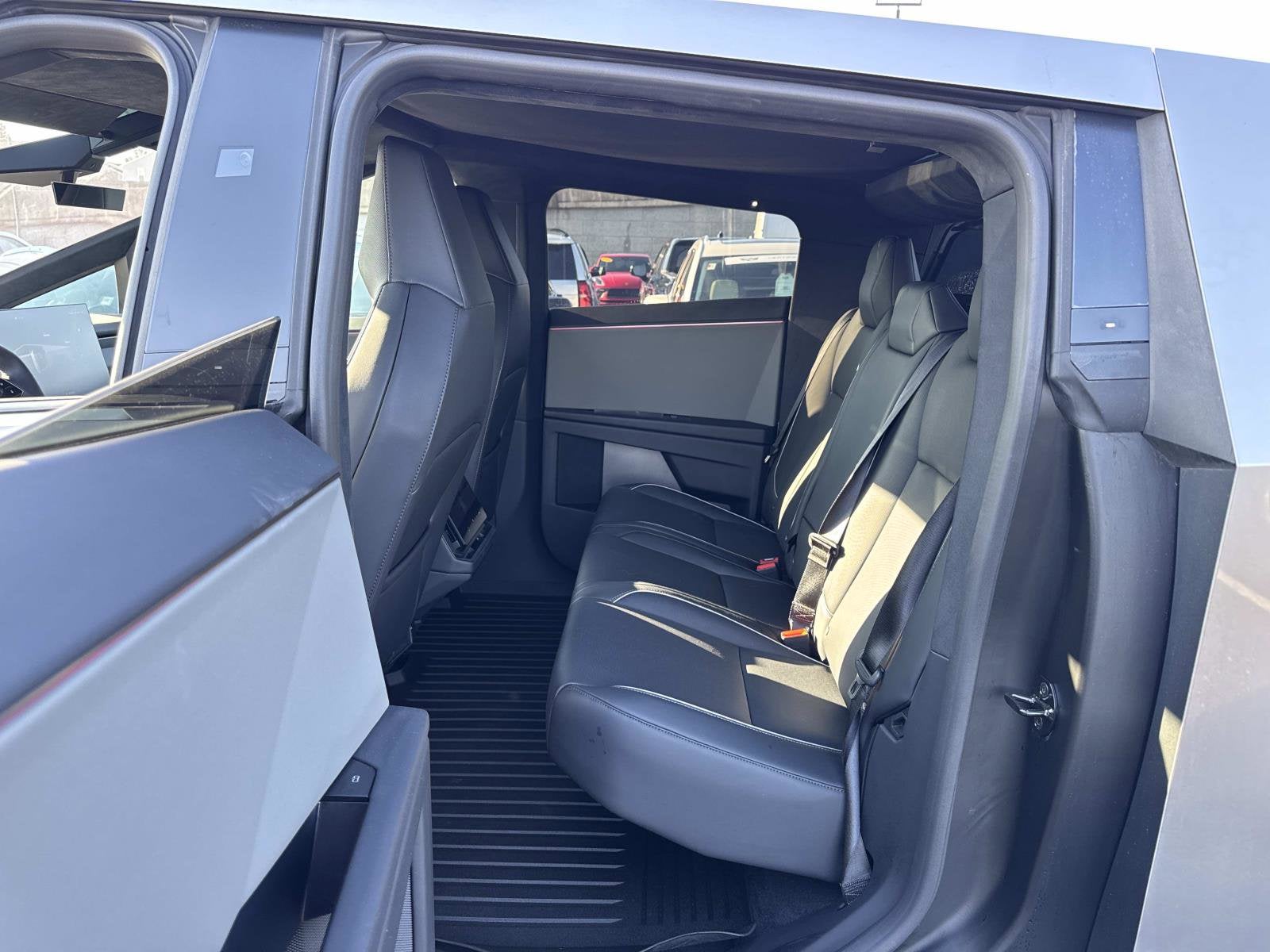 2024 Tesla Cybertruck NA