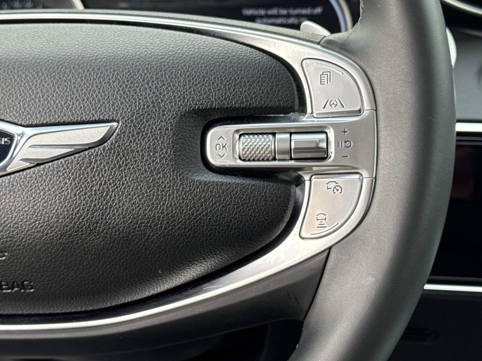 2025 Genesis GV70 2.5T