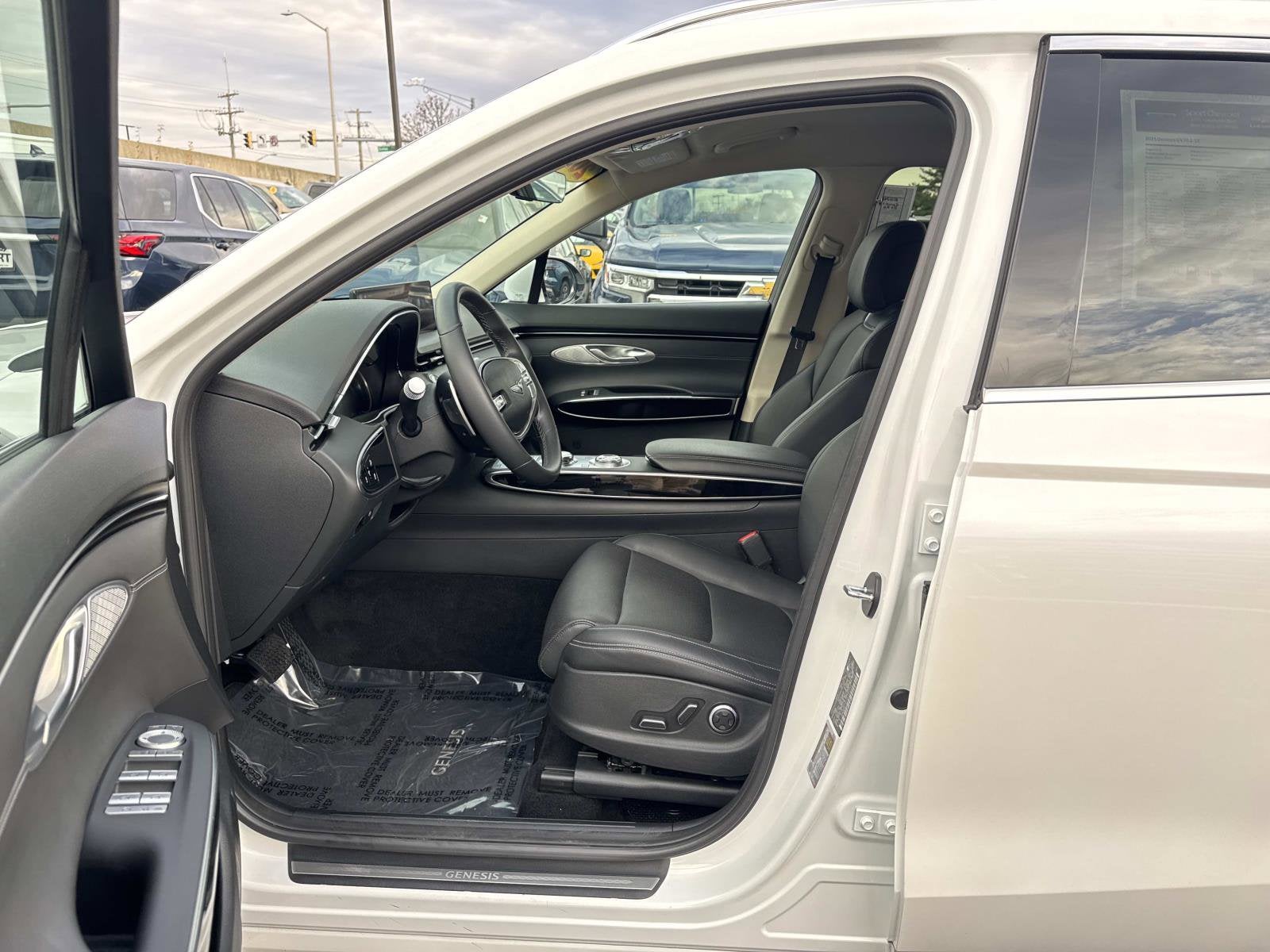 2025 Genesis GV70 2.5T