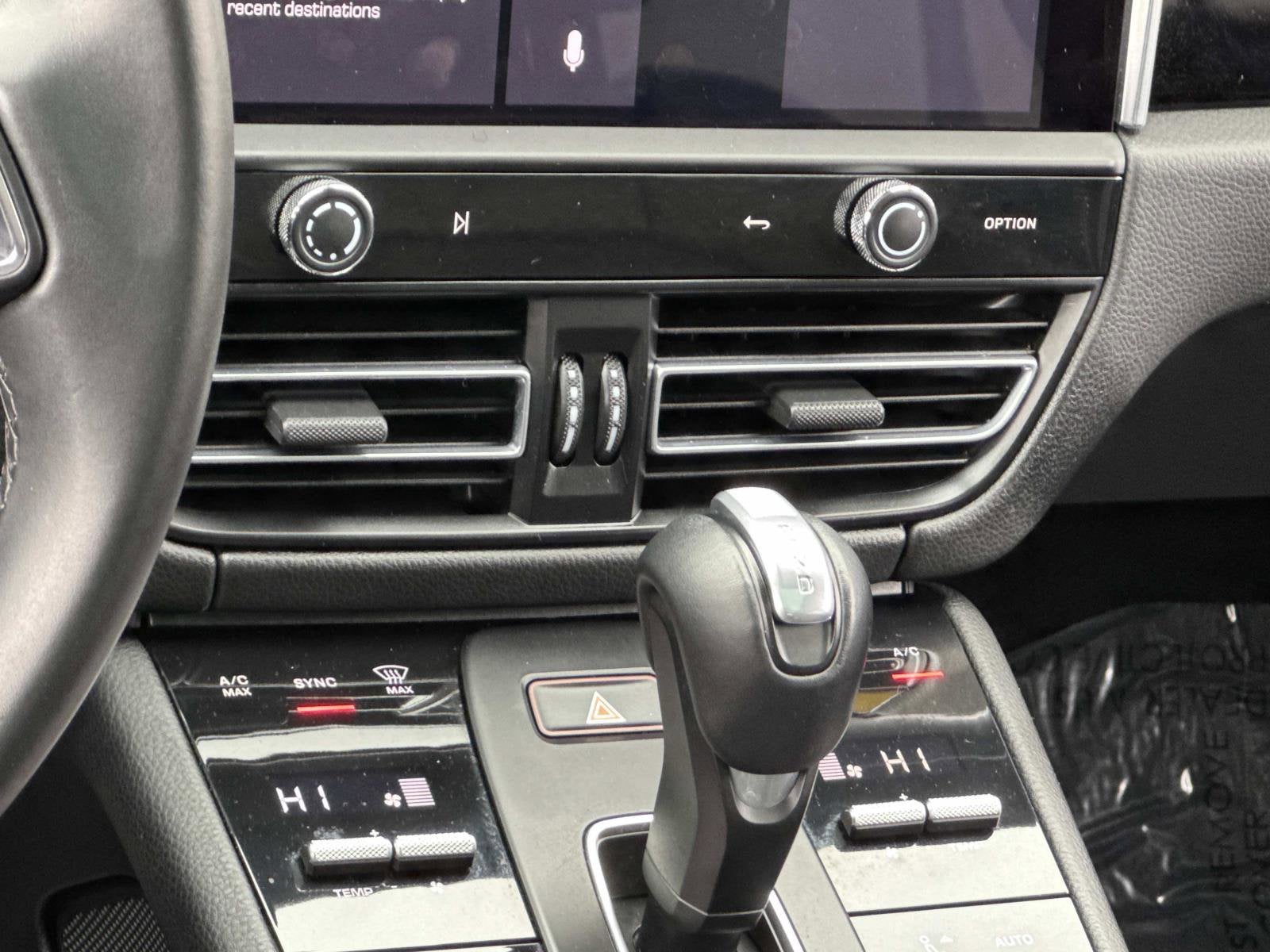 2022 Porsche Macan NA